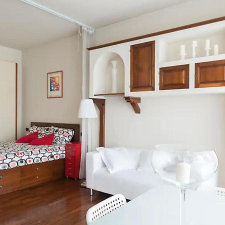 Апартаменты Studio Downtown Fantastic Area Милан Экстерьер фото